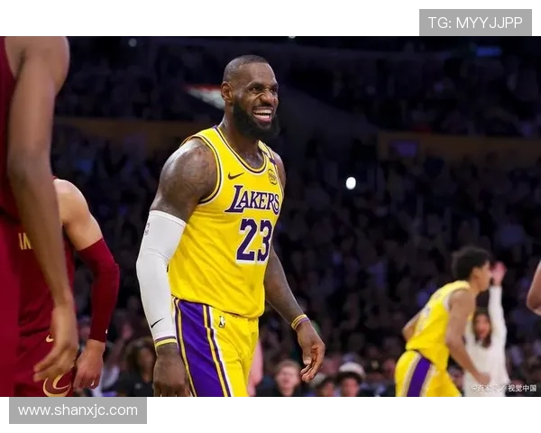 从贫民窟到巅峰:NBA巨星逆境奋斗与荣耀人生全记录 从贫民窟到巅峰:NBA巨星逆境奋斗与荣耀人生全记录