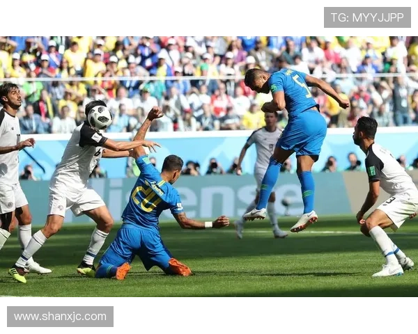 世界杯赛场风云再起 激烈角逐点燃全球足球热情 - 副本 (3)